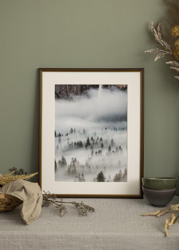 Rahmen Classic Walnuss 15x20 cm