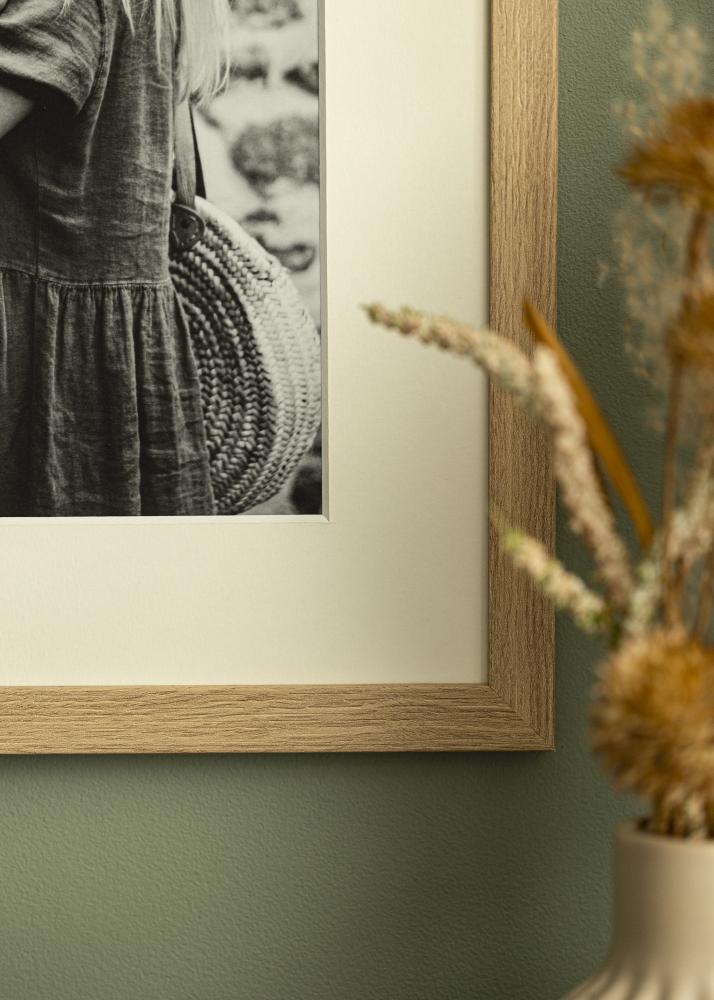 Passepartout Offwhite (weißer Kern) 40x50 cm (29x39)